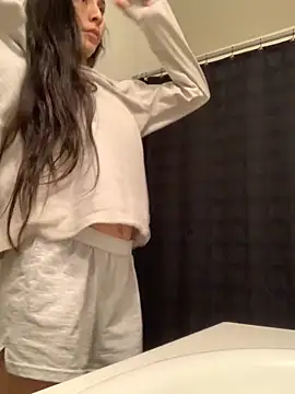 lovinlush online show from 11-16-25, 05:40