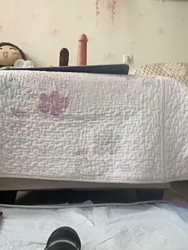 Snapshot of Alicia066 chatting on 12-18-25, 06:52 Alicia066 online show from 12-18-25, 06:52