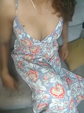 Tamilpallavi online show from 04-27-26, 11:47