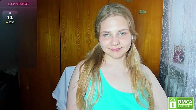 AlinaMors online show from 06-14-26, 04:42