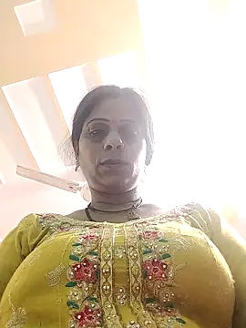 Soniya Roy online show from 03-18-26, 09:56