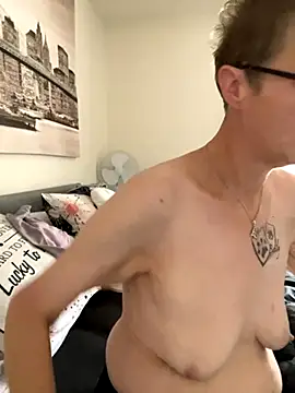 Curvy-Jinx online show from 10-10-25, 07:40