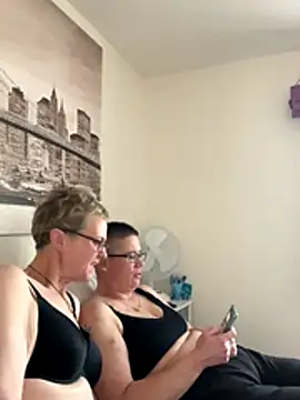 Curvy-Jinx online show from 12-03-25, 09:40