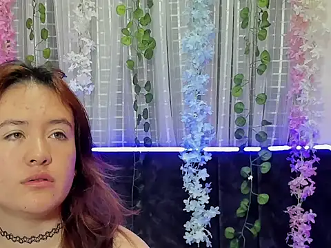 AliaMiller  online show from 11-28-25, 12:08