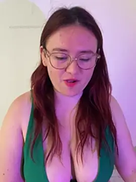Snapshot of AliaMiller_ chatting on 07-23-26, 02:59 AliaMiller online show from 07-23-26, 02:59