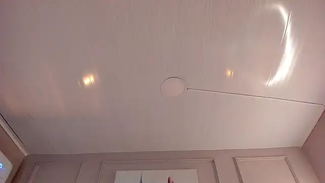 mia kisses2 online show from 04-30-26, 05:47