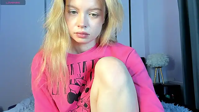 AlisaGoldie online show from 11-21-25, 03:38