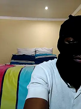 Snapshot of BellsStyles chatting on 10-09-25, 07:06 BellsStyles online show from 10-09-25, 07:06