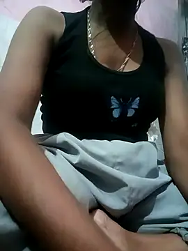 Snapshot of sakshi5533 chatting on 09-22-25, 05:37 sakshi5533 online show from 09-22-25, 05:37