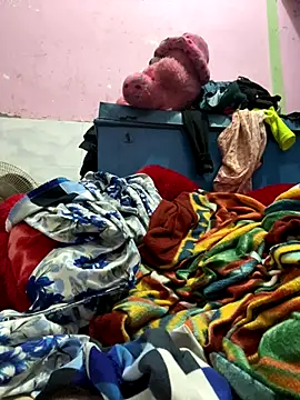 Snapshot of sakshi5533 chatting on 10-01-25, 02:23 sakshi5533 online show from 10-01-25, 02:23