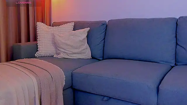 Snapshot of AlessandraCrystal chatting on 12-02-25, 03:29 AlessandraCrystal online show from 12-02-25, 03:29