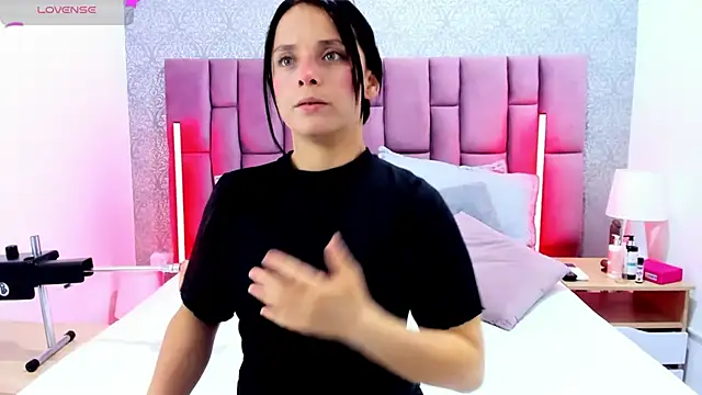 Snapshot of MartinaRizzi chatting on 10-29-25, 03:53 MartinaRizzi online show from 10-29-25, 03:53