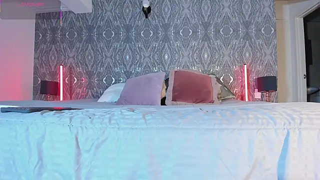 Snapshot of MartinaRizzi chatting on 02-19-26, 08:49 MartinaRizzi online show from 02-19-26, 08:49