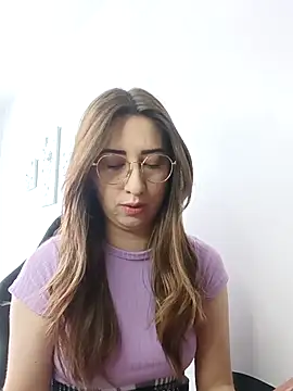 Snapshot of SUSY__06 chatting on 09-18-25, 12:07 SUSY 06 online show from 09-18-25, 12:07
