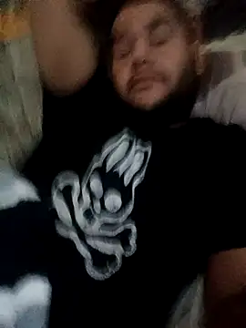 Snapshot of alber907 chatting on 03-29-26, 12:49 alber907 online show from 03-29-26, 12:49