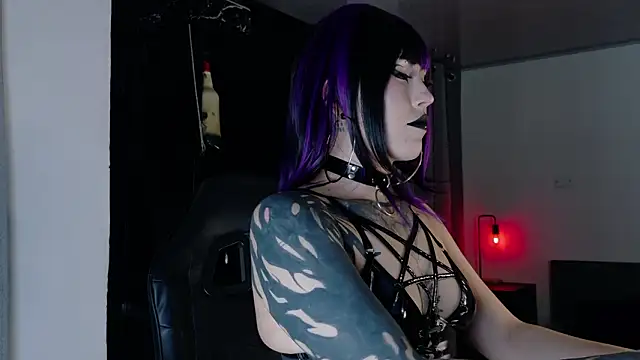 Snapshot of Angelabl0odborne chatting on 02-02-26, 11:25 Angelabl0odborne online show from 02-02-26, 11:25