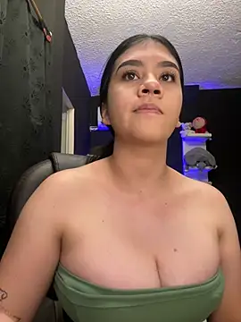 Snapshot of alhaana_ chatting on 07-15-26, 10:48 alhaana online show from 07-15-26, 10:48