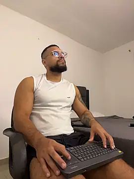 vincentjaxon online show from 10-22-25, 11:43