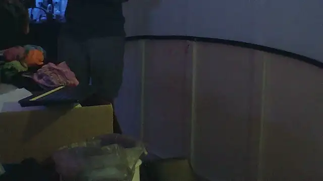 Luv2SuckBWC92 online show from 09-13-25, 08:03