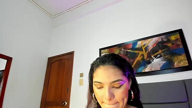 LunaAspen  online show from 09-25-25, 05:49