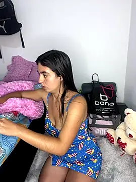 Snapshot of Amishell_ chatting on 09-09-25, 02:55 Amishell online show from 09-09-25, 02:55