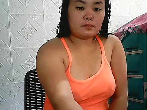 CreamyPussy4uxx online show from 05-21-26, 12:28