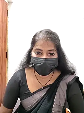 Snapshot of tamil_Sigappu_Roja chatting on 06-27-26, 01:43 tamil Sigappu Roja online show from 06-27-26, 01:43