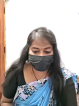 Snapshot of tamil_Sigappu_Roja chatting on 06-29-26, 10:15 tamil Sigappu Roja online show from 06-29-26, 10:15