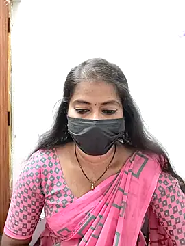 Snapshot of tamil_Sigappu_Roja chatting on 06-30-26, 12:33 tamil Sigappu Roja online show from 06-30-26, 12:33