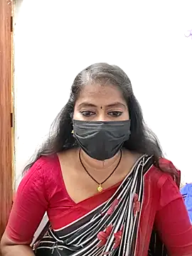 Snapshot of tamil_Sigappu_Roja chatting on 07-18-26, 01:10 tamil Sigappu Roja online show from 07-18-26, 01:10
