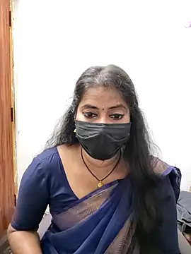 Snapshot of tamil_Sigappu_Roja chatting on 07-23-26, 01:58 tamil Sigappu Roja online show from 07-23-26, 01:58