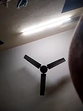 Snapshot of Devi-with-Ram chatting on 11-18-25, 06:18 Devi-with-Ram online show from 11-18-25, 06:18