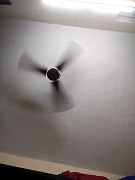 Snapshot of Devi-with-Ram chatting on 11-28-25, 07:11 Devi-with-Ram online show from 11-28-25, 07:11