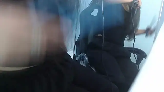 victoria hernandez t  online show from 02-24-26, 01:09