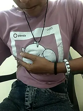 Alia-00 online show from 10-25-25, 04:09