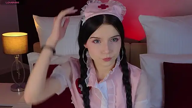 Snapshot of Angel__Rosse chatting on 10-31-25, 04:41 Angel Rosse online show from 10-31-25, 04:41