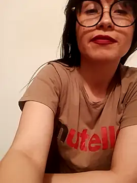 Snapshot of Dana_Rise chatting on 01-13-26, 04:18 Dana Rise online show from 01-13-26, 04:18