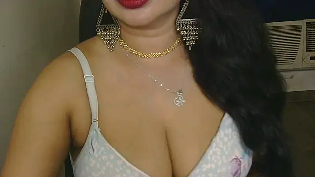 QUEEN SAKHI- online show from 09-19-25, 09:37