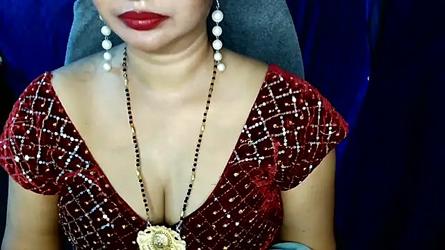 QUEEN SAKHI- online show from 04-29-26, 05:41