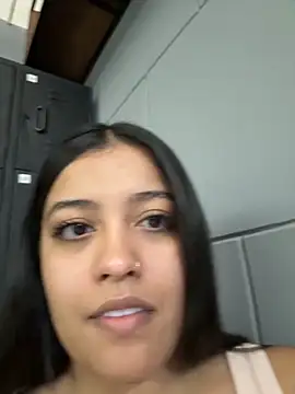 Snapshot of Camila_Bustamante chatting on 10-25-25, 03:29 Camila Bustamante online show from 10-25-25, 03:29