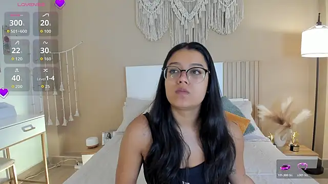 Snapshot of Camila_Bustamante chatting on 07-23-26, 01:42 Camila Bustamante online show from 07-23-26, 01:42