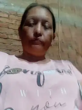Snapshot of marinita13 chatting on 07-22-26, 01:19 marinita13 online show from 07-22-26, 01:19