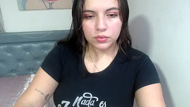 sarah aguilar online show from 10-18-25, 06:08