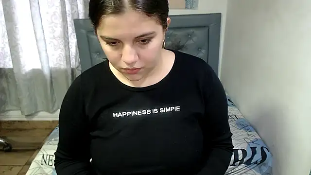 sarah aguilar online show from 04-28-26, 02:55