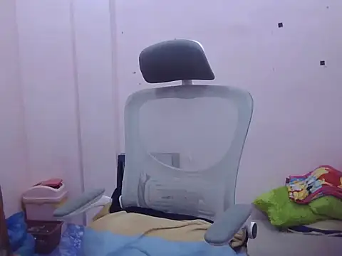 Snapshot of WildPussy4uxx chatting on 11-16-25, 06:24 WildPussy4uxx online show from 11-16-25, 06:24