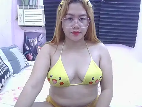 Snapshot of WildPussy4uxx chatting on 01-18-26, 02:32 WildPussy4uxx online show from 01-18-26, 02:32