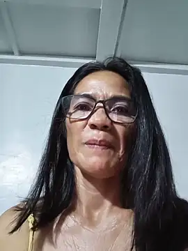 ImYourWoman 55 online show from 05-31-26, 09:49