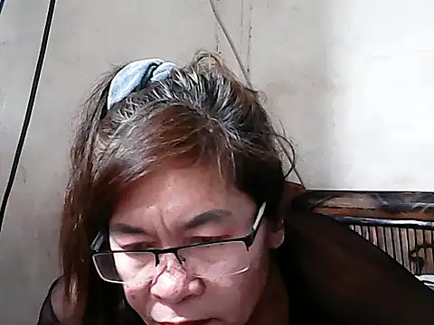 Snapshot of Hottestsexxy_Elynnn chatting on 06-03-26, 05:43 Hottestsexxy Elynnn online show from 06-03-26, 05:43
