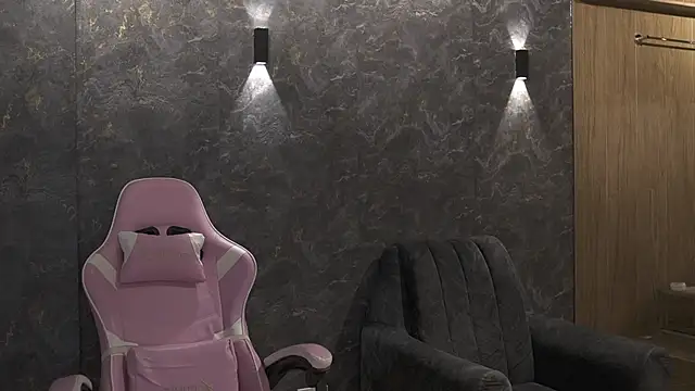 Ariaa Isabell online show from 09-10-25, 06:19