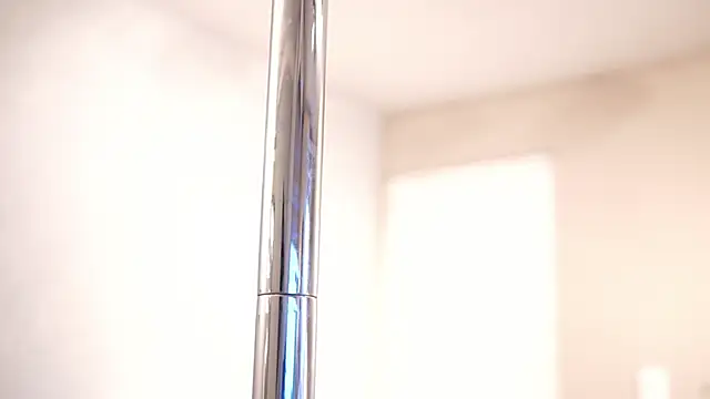 Ariaa Isabell online show from 10-23-25, 06:28